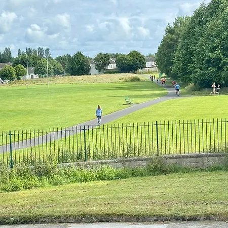 Urban Garden Hideaway