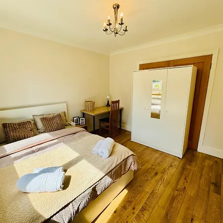 Urban Garden Hideaway Homestay szállás Dublin