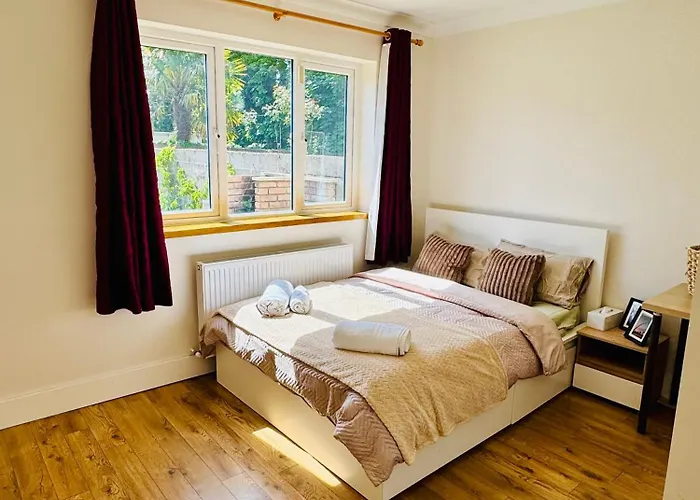 Urban Garden Hideaway *